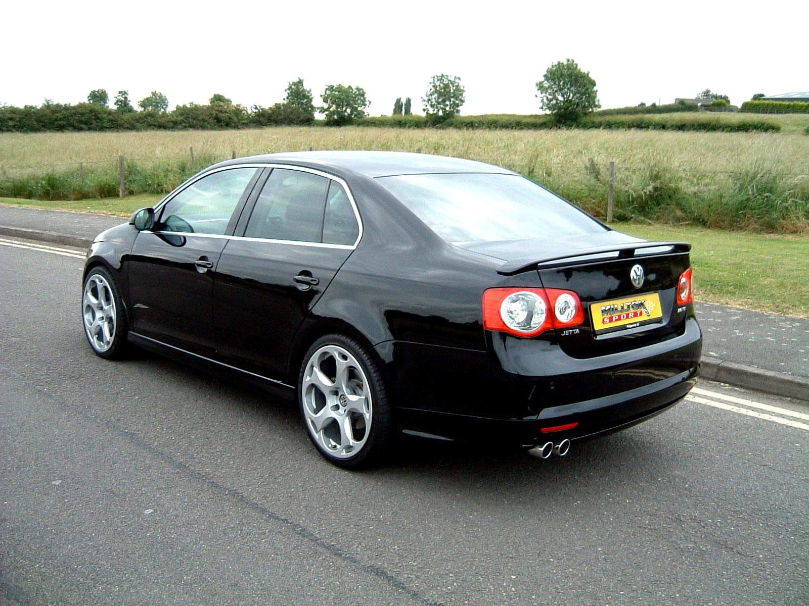 Milltek VW Jetta V 2.0 TFSI cat-back systeem met dubbel 76.2mm J