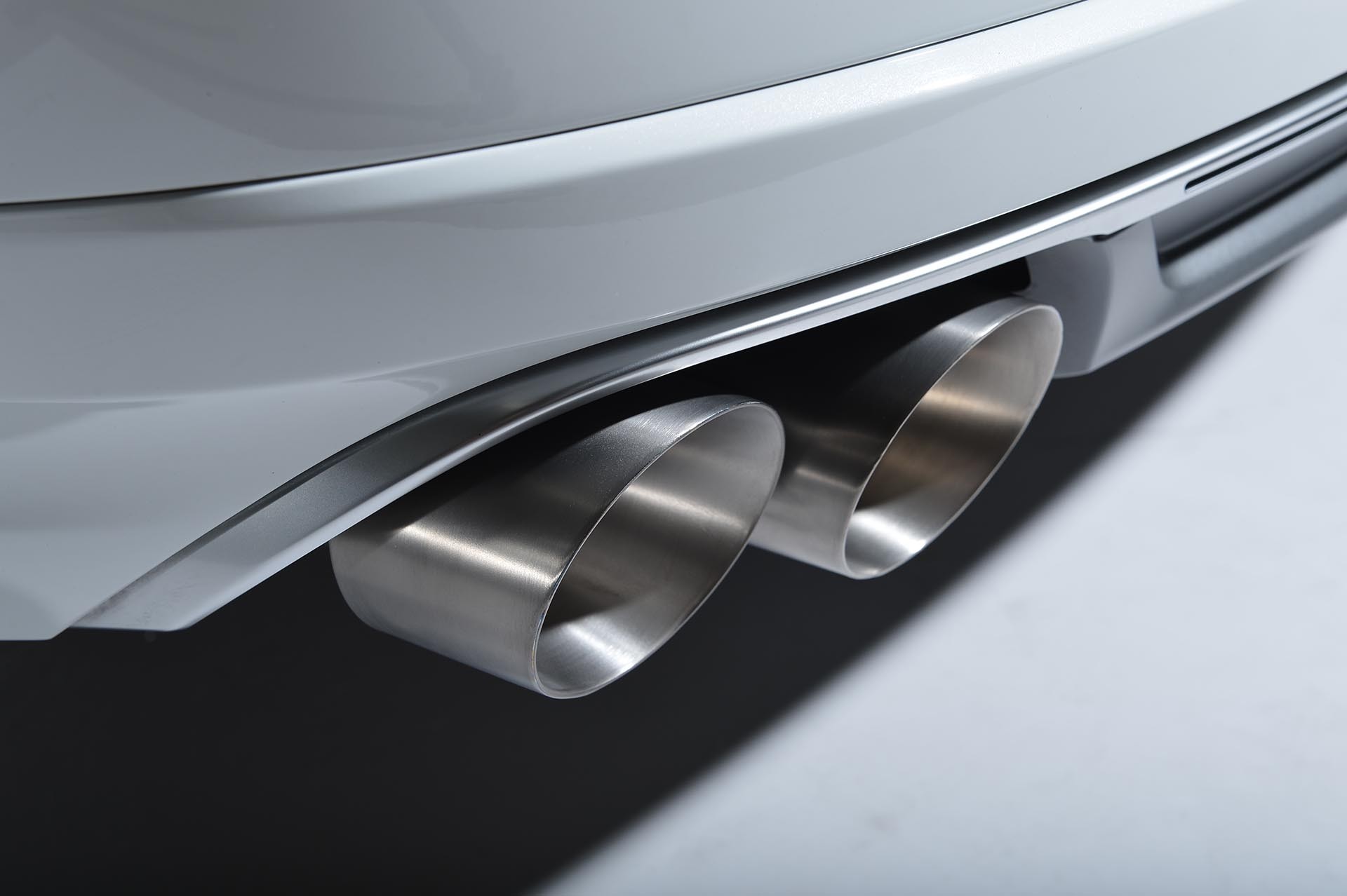 Audi S8 4.0 TFSI Cat-back Milltek Resonated Titanium-Tip